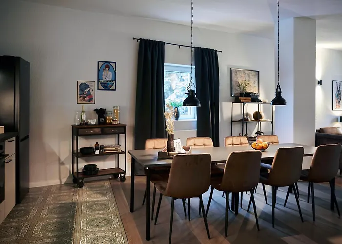 Foundry - Business & Content Loft - 120 Qm - Kueche - Waschtrockner - Badewanne & Dusche - Kostenloser Parkplatz - Smart Tv *