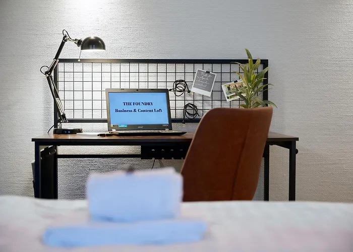 Foundry - Business & Content Loft - 120 Qm - Kueche - Waschtrockner - Badewanne & Dusche - Kostenloser Parkplatz - Smart Tv *